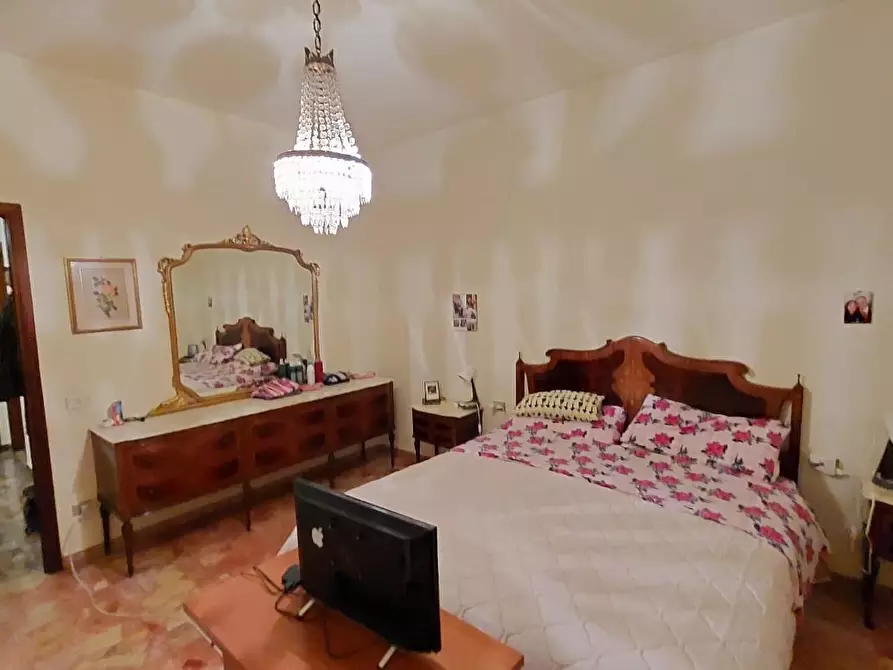 Immagine 7 di Appartamento in vendita  a Pontedera