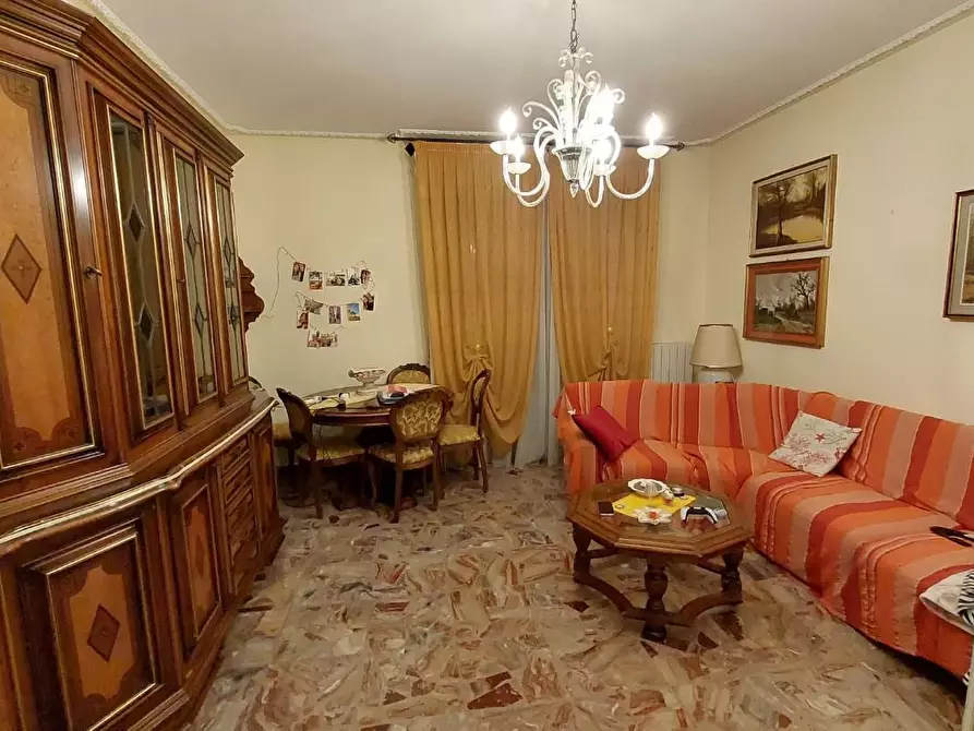 Immagine 4 di Appartamento in vendita  a Pontedera