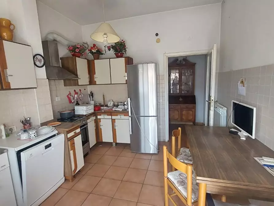 Immagine 4 di Appartamento in vendita  a Pontedera