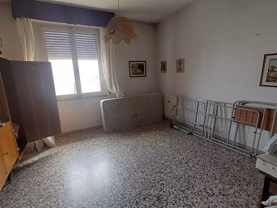 Immagine 15 di Appartamento in vendita  a Pontedera