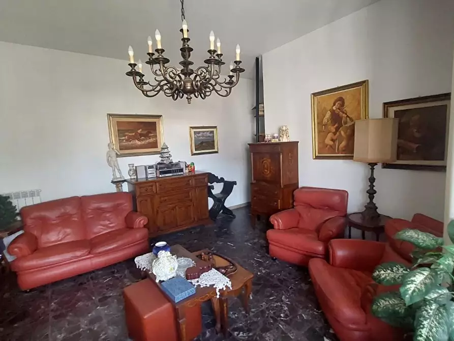 Immagine 2 di Appartamento in vendita  a Pontedera