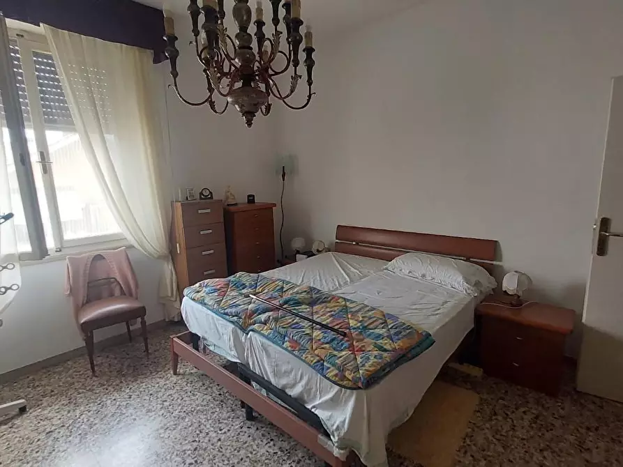 Immagine 8 di Appartamento in vendita  a Pontedera