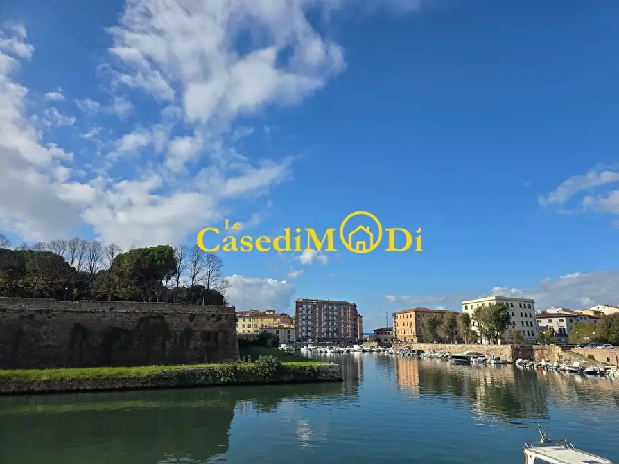 Immagine 4 di Locale commerciale in vendita  a Livorno