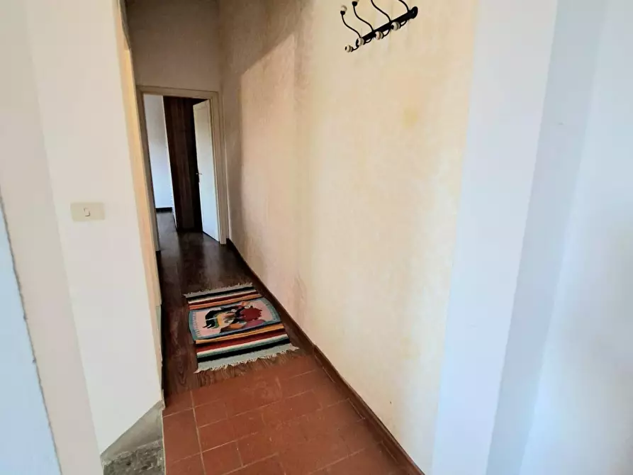 Immagine 17 di Appartamento in vendita  a Lamporecchio