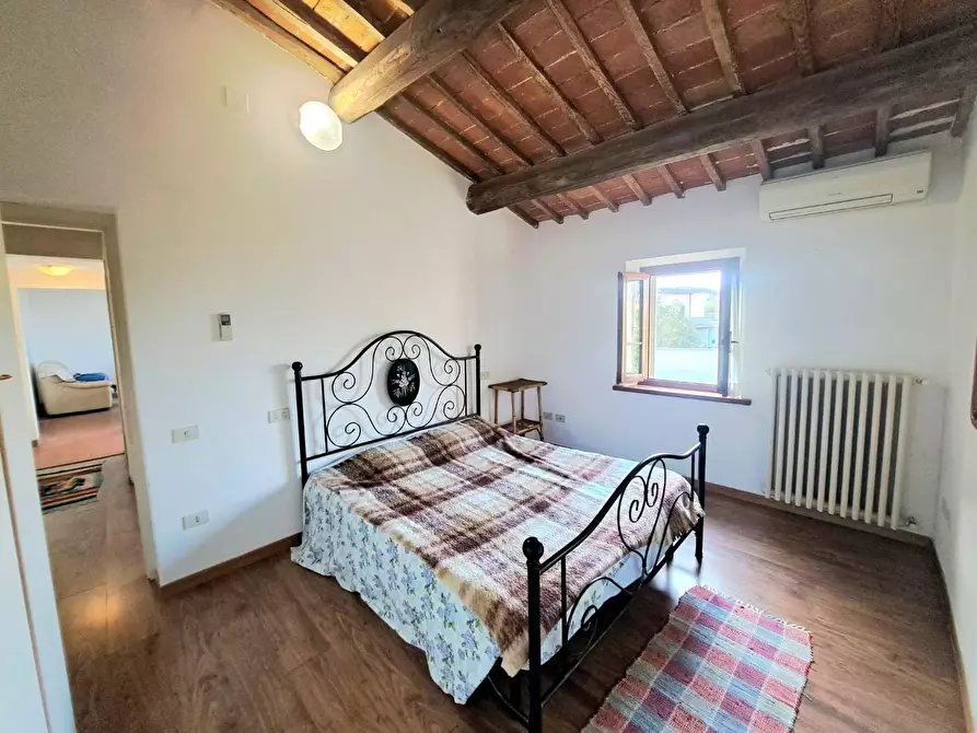 Immagine 10 di Appartamento in vendita  a Lamporecchio