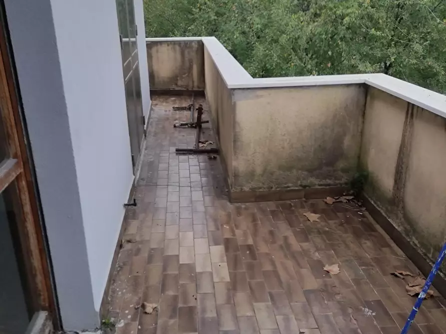 Immagine 6 di Appartamento in vendita  a Pisa