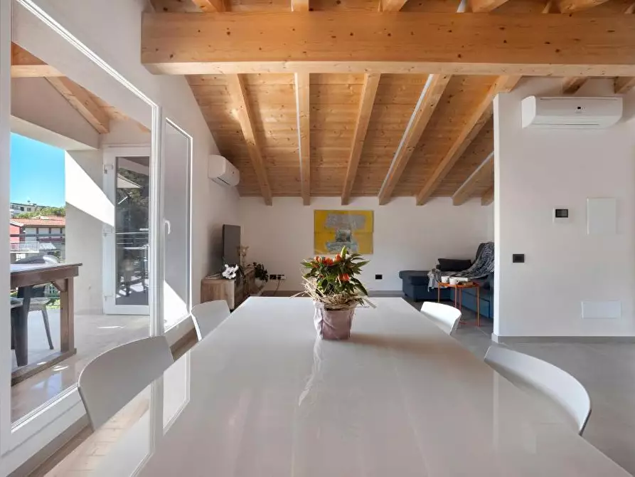 Immagine 6 di Mansarda in affitto  a Viareggio