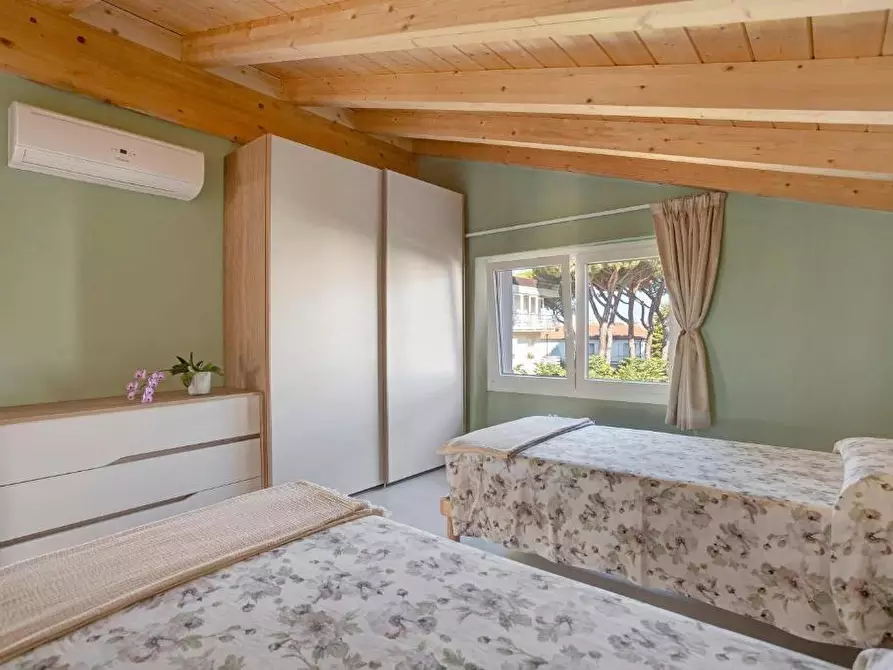 Immagine 5 di Mansarda in affitto  a Viareggio