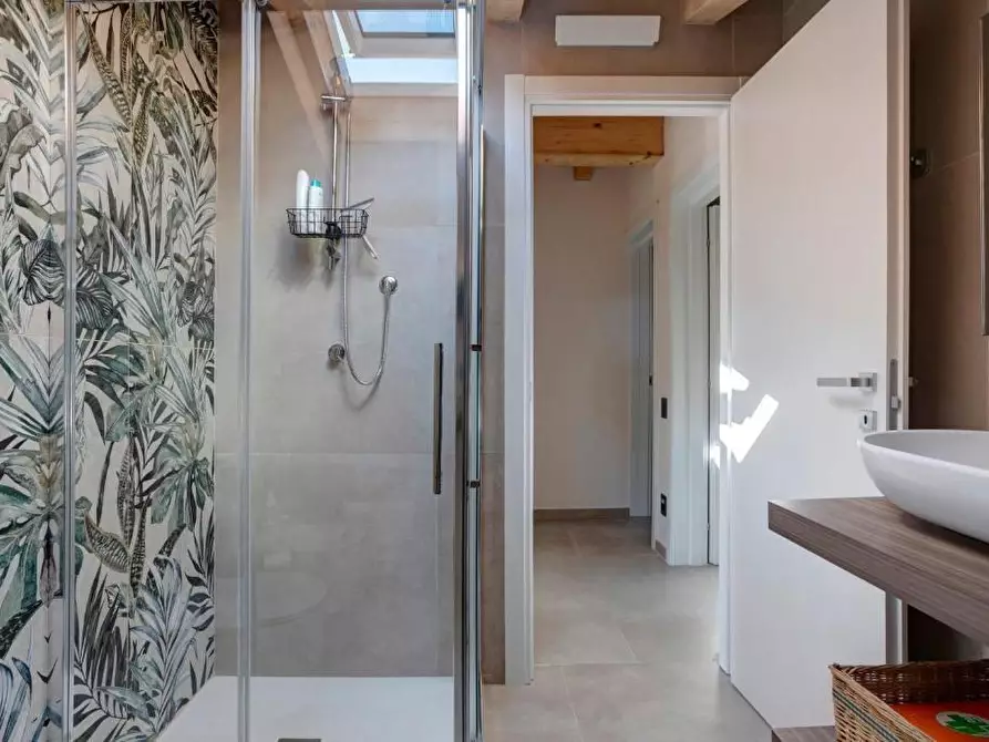 Immagine 3 di Mansarda in affitto  a Viareggio