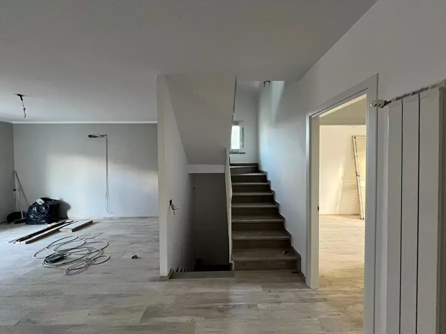 Immagine 5 di Villetta a schiera in vendita  a Santa Maria A Monte