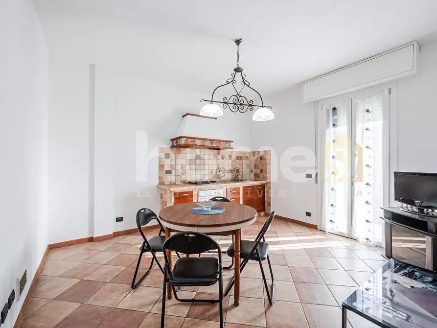 Immagine 6 di Appartamento in vendita  a Modena