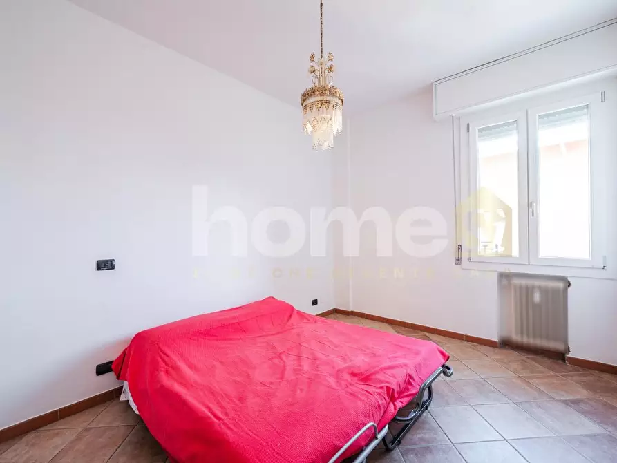 Immagine 10 di Appartamento in vendita  a Modena