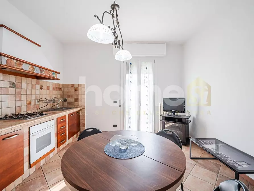 Immagine 3 di Appartamento in vendita  a Modena