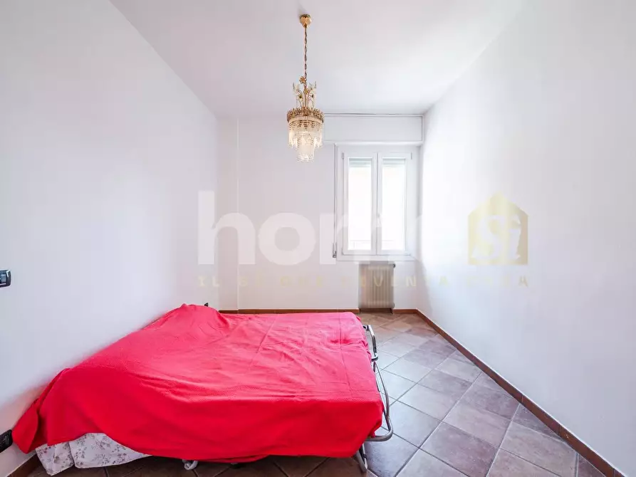 Immagine 9 di Appartamento in vendita  a Modena