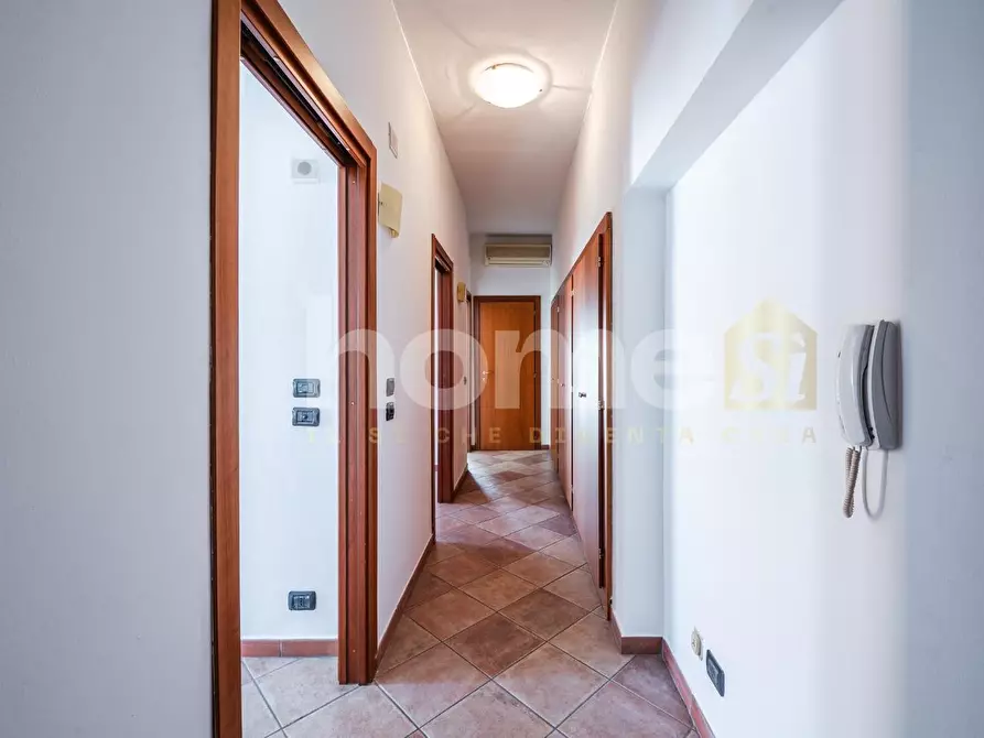 Immagine 7 di Appartamento in vendita  a Modena