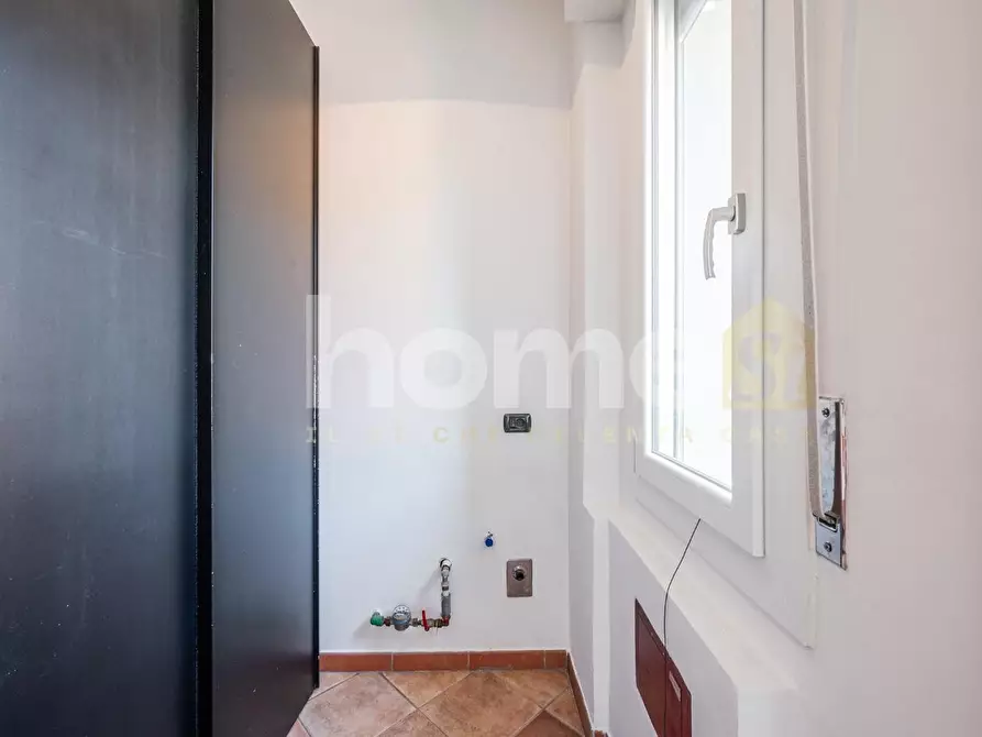 Immagine 17 di Appartamento in vendita  a Modena