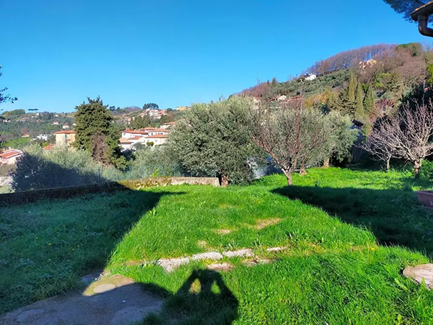 Immagine 35 di Villetta a schiera in vendita  a Massarosa