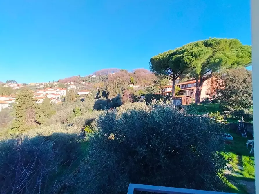 Immagine 29 di Villetta a schiera in vendita  a Massarosa