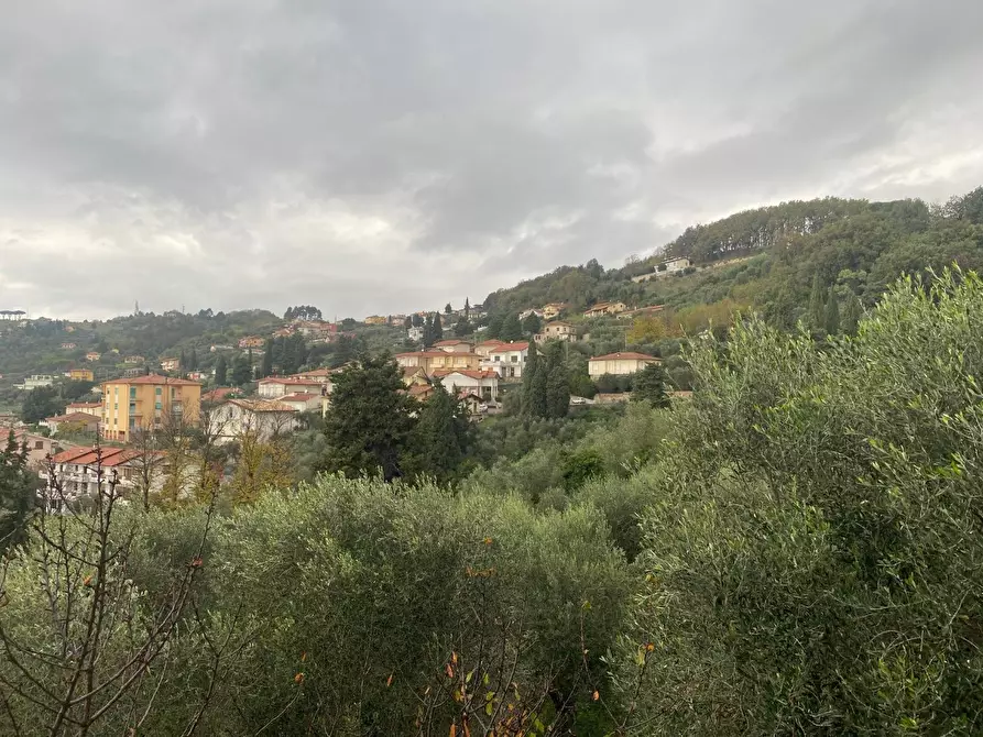 Immagine 3 di Villetta a schiera in vendita  a Massarosa