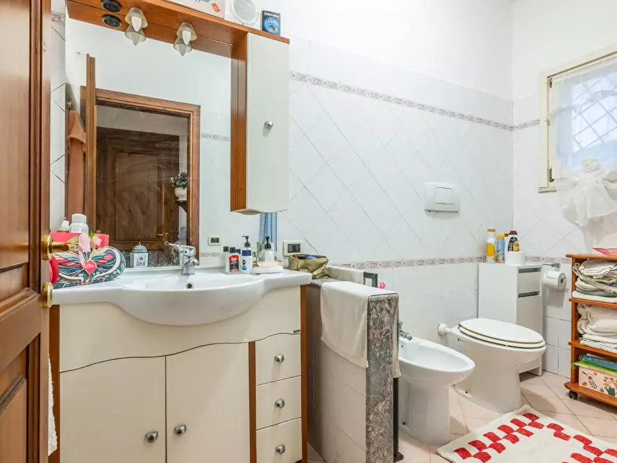 Immagine 19 di Casa bifamiliare in vendita  a Palaia