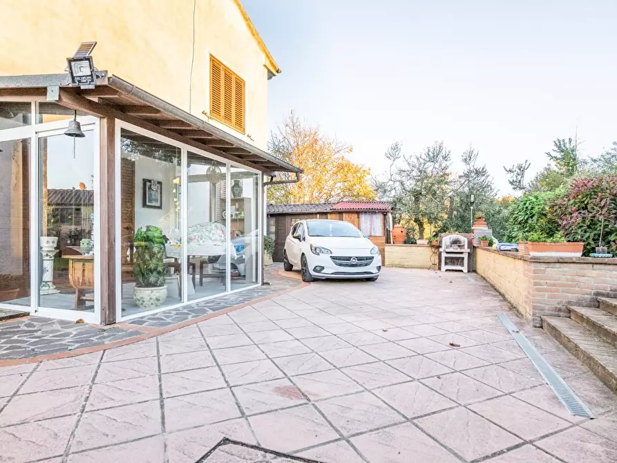 Immagine 4 di Casa bifamiliare in vendita  a Palaia