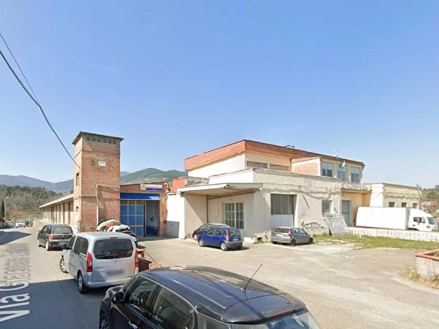 Immagine 1 di Capannone industriale in vendita  a Buti
