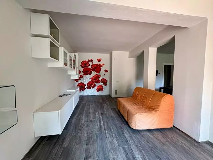 Immagine 9 di Villa in vendita  a Castelfiorentino