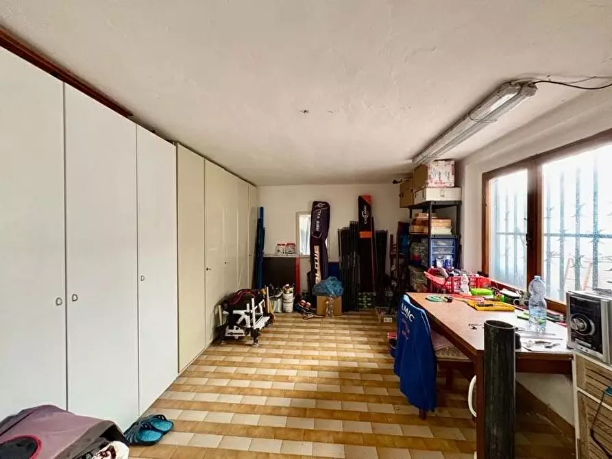 Immagine 39 di Villa in vendita  a Castelfiorentino