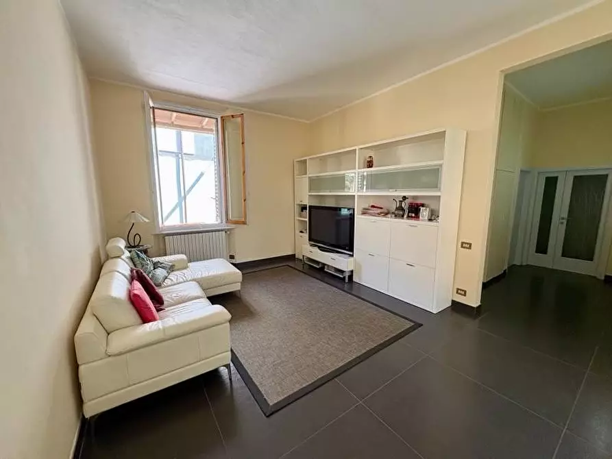 Immagine 19 di Villa in vendita  a Castelfiorentino