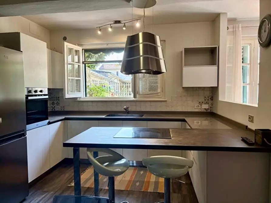 Immagine 4 di Villa in vendita  a Castelfiorentino