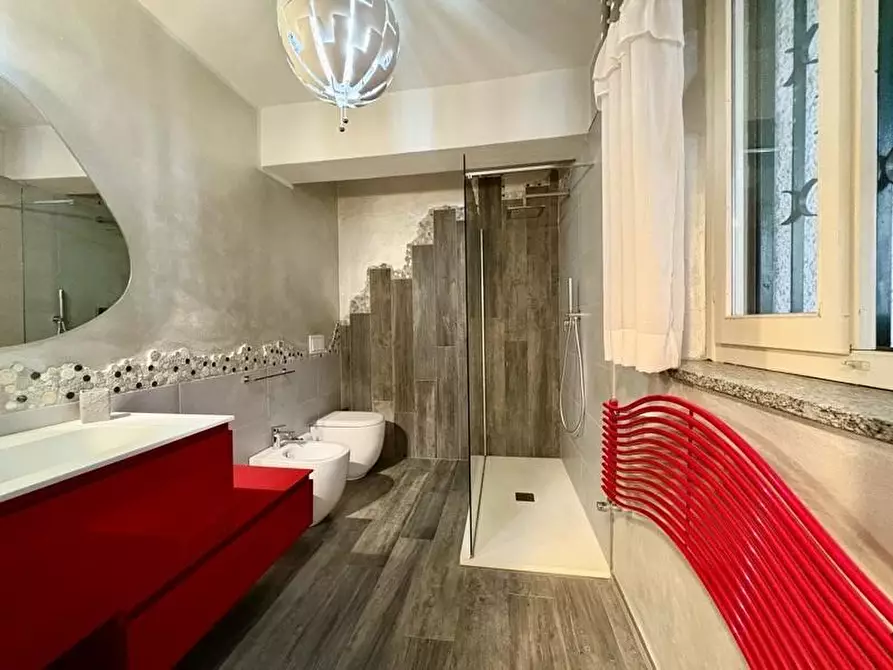 Immagine 11 di Villa in vendita  a Castelfiorentino