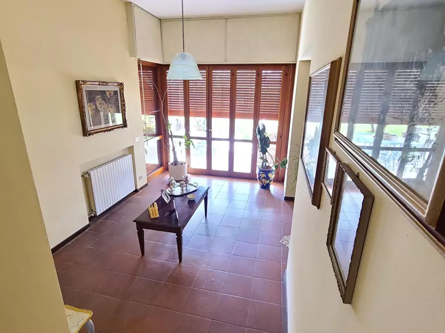 Immagine 22 di Casa indipendente in affitto  a Forte Dei Marmi