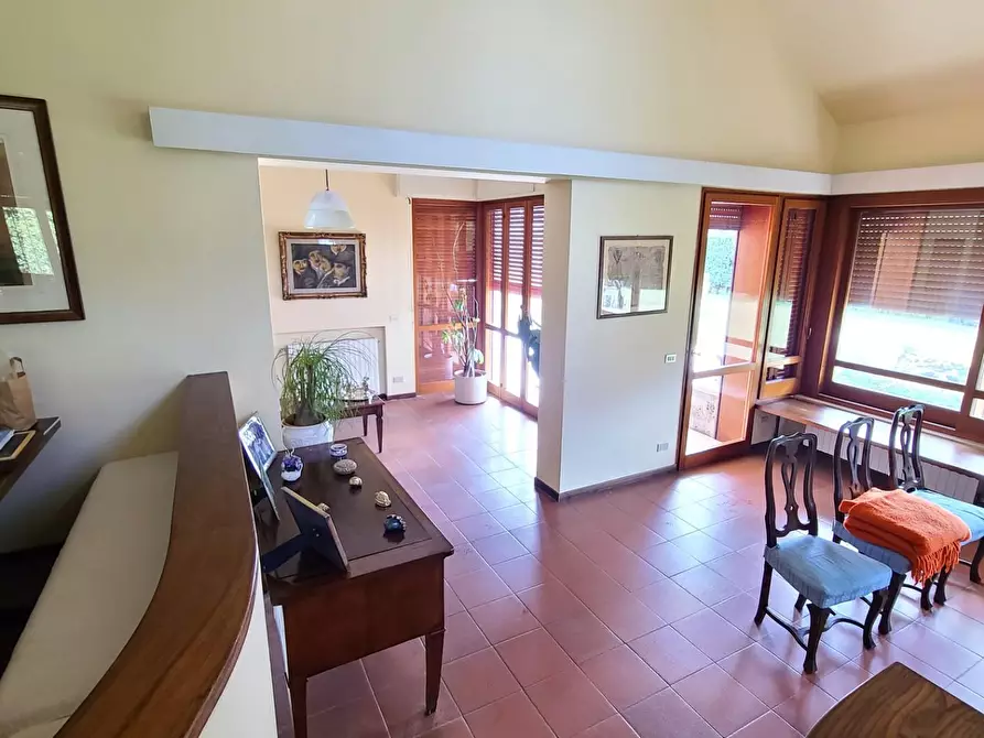 Immagine 17 di Casa indipendente in affitto  a Forte Dei Marmi