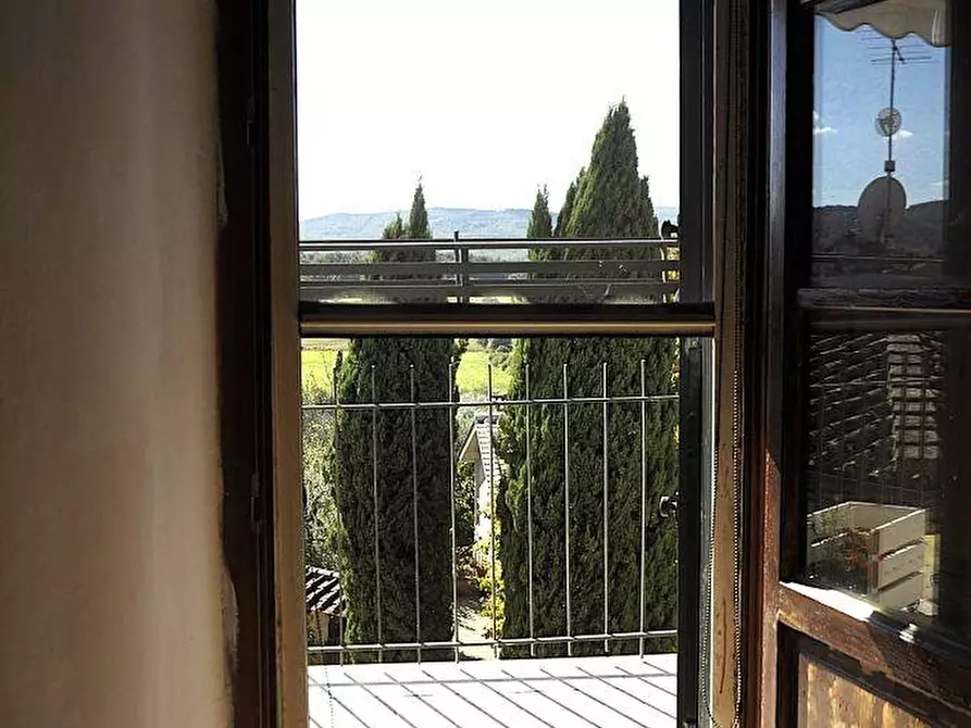 Immagine 9 di Appartamento in vendita  a Casole D'elsa