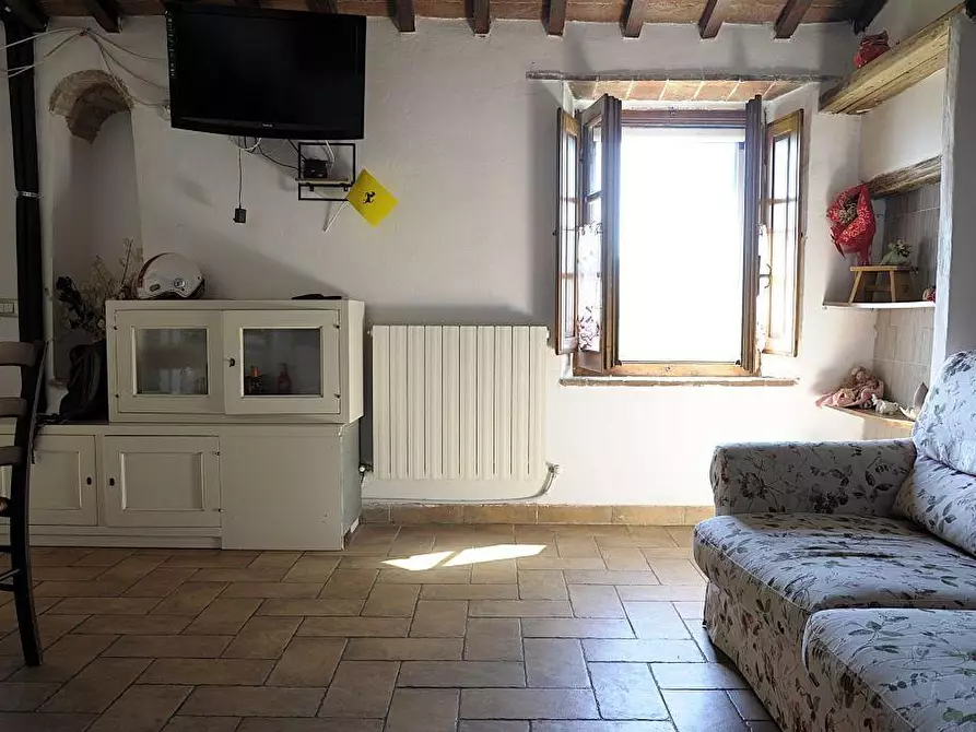 Immagine 8 di Appartamento in vendita  a Casole D'elsa