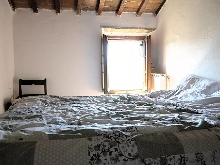 Immagine 21 di Appartamento in vendita  a Casole D'elsa