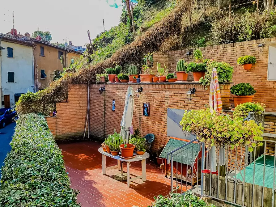 Immagine 6 di Appartamento in vendita  a San Miniato