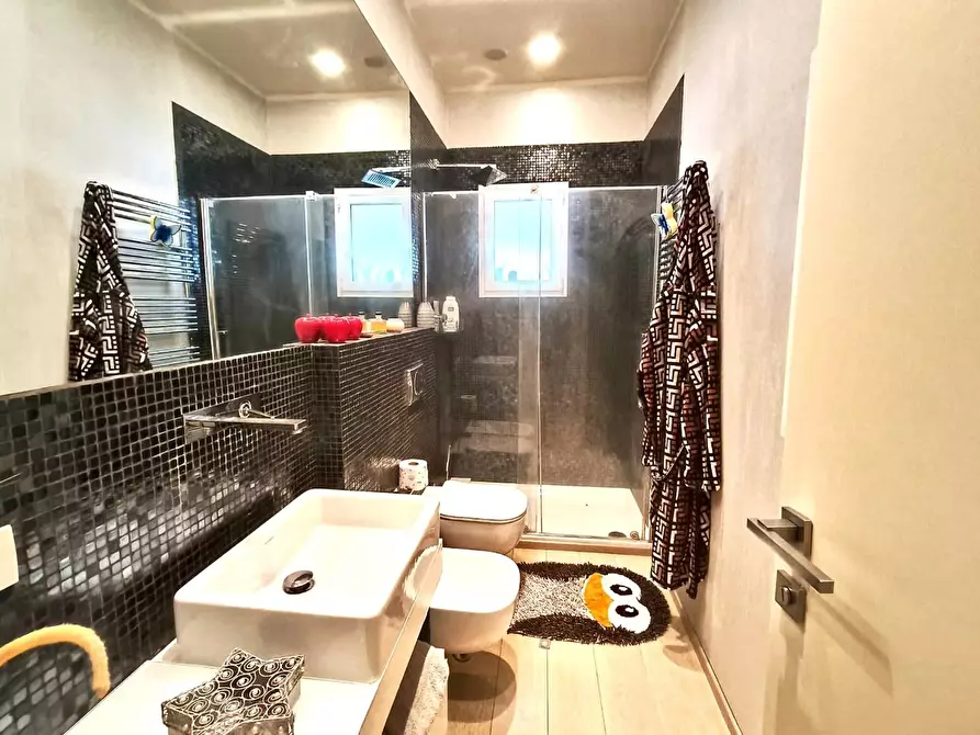 Immagine 14 di Appartamento in vendita  a Empoli