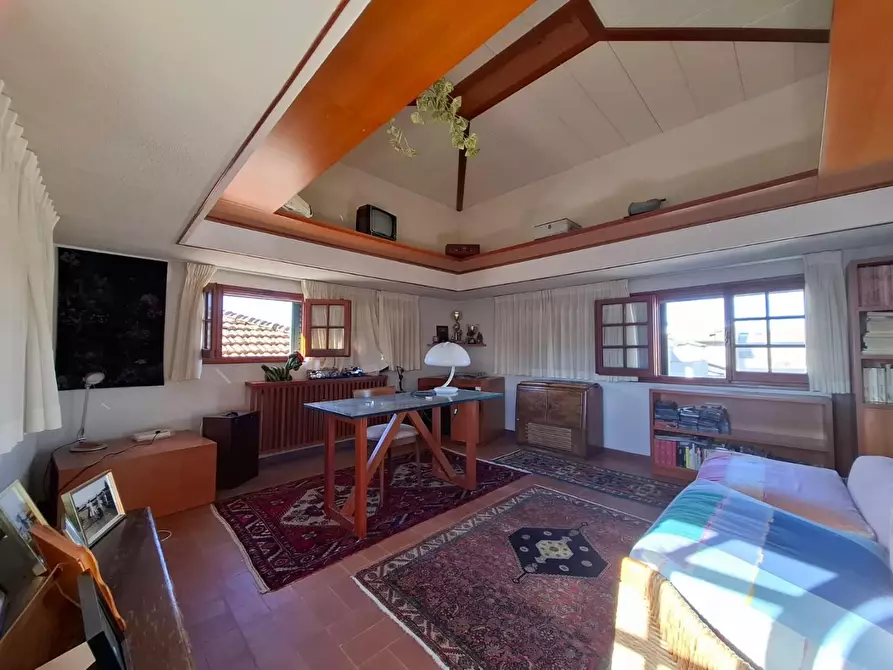 Immagine 27 di Villa in vendita  a Santa Croce Sull'arno