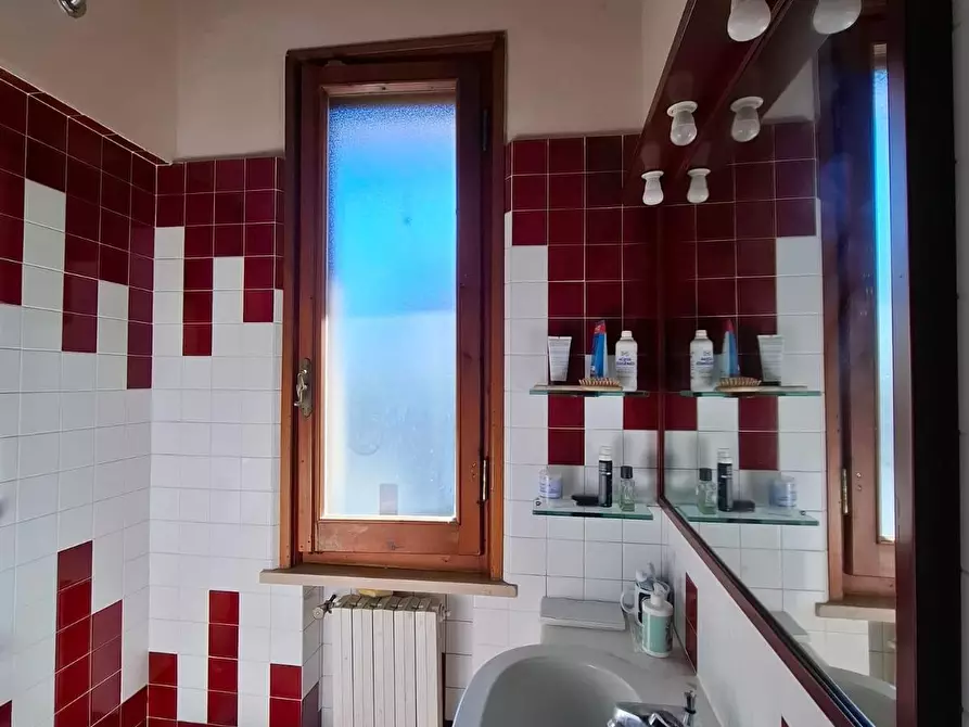 Immagine 55 di Villa in vendita  a Santa Croce Sull'arno