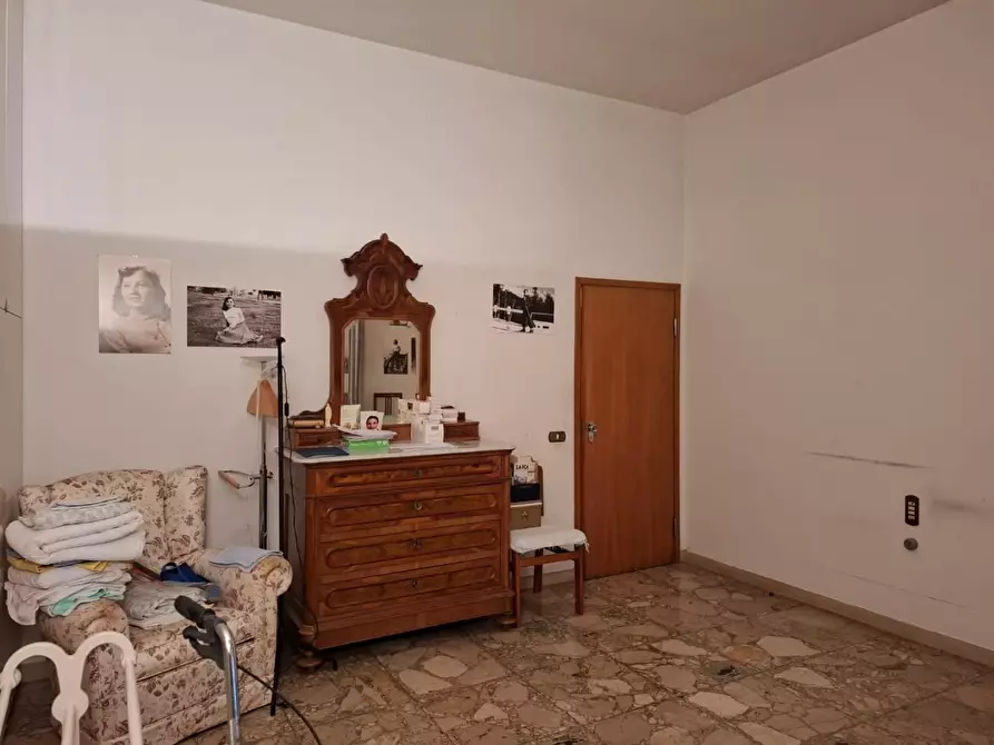 Immagine 35 di Villa in vendita  a Santa Croce Sull'arno