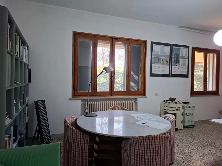 Immagine 52 di Villa in vendita  a Santa Croce Sull'arno