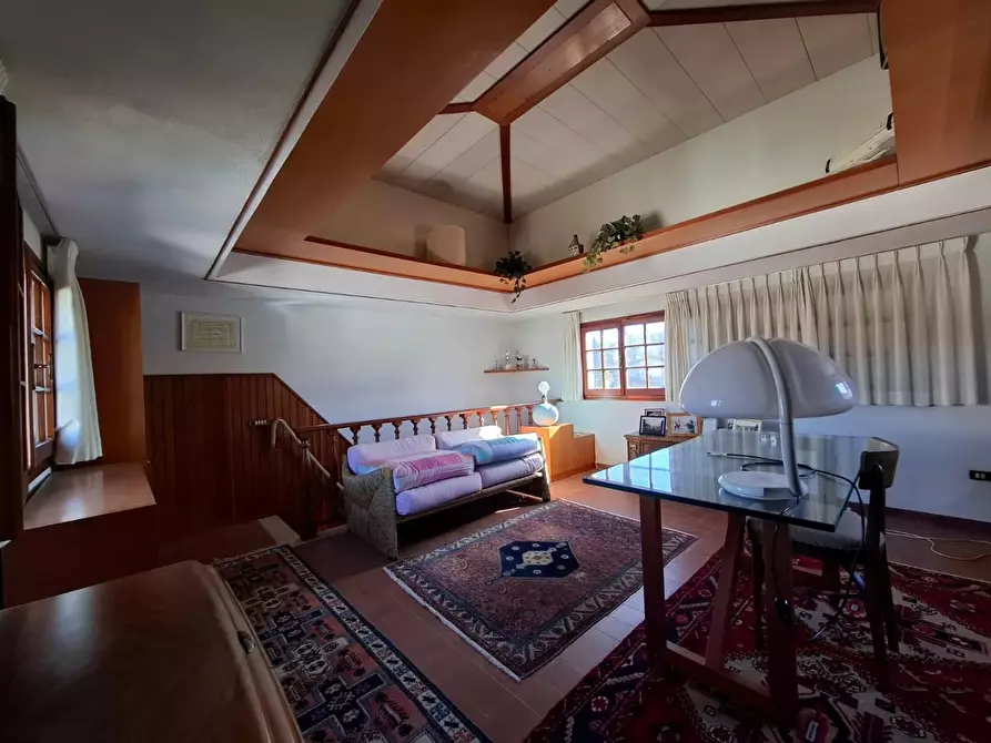 Immagine 19 di Villa in vendita  a Santa Croce Sull'arno