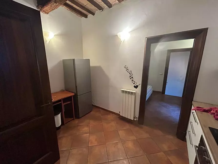 Immagine 24 di Appartamento in vendita  a Siena