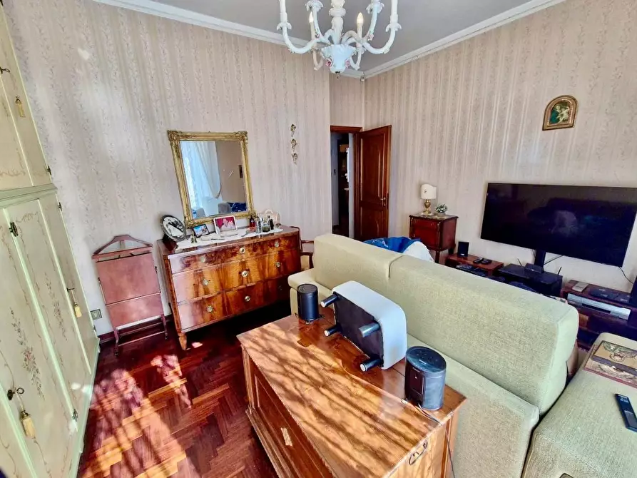 Immagine 25 di Appartamento in vendita  a Pisa