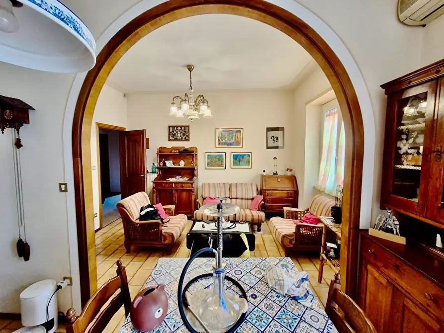 Immagine 10 di Appartamento in vendita  a Pisa