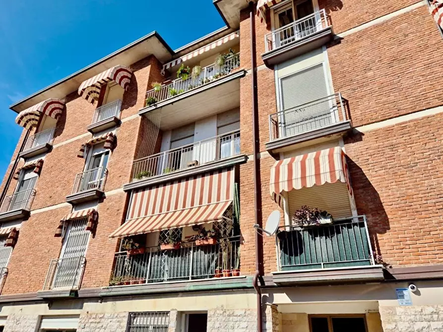 Immagine 35 di Appartamento in vendita  a Pisa