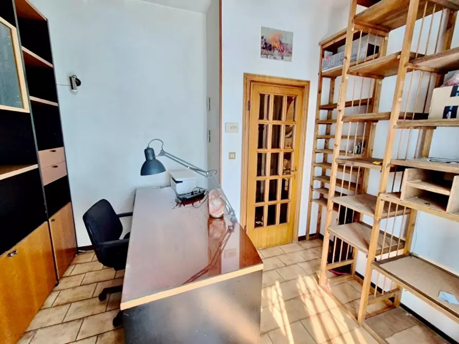 Immagine 26 di Appartamento in vendita  a Pisa