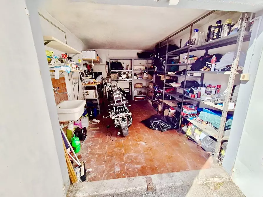 Immagine 32 di Appartamento in vendita  a Pisa