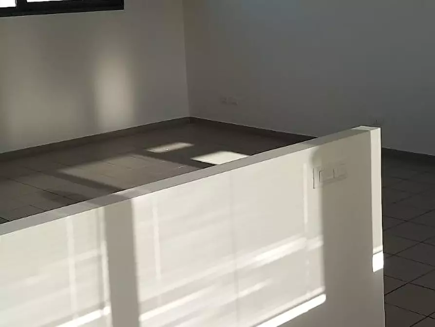 Immagine 5 di Ufficio in affitto  a Bientina